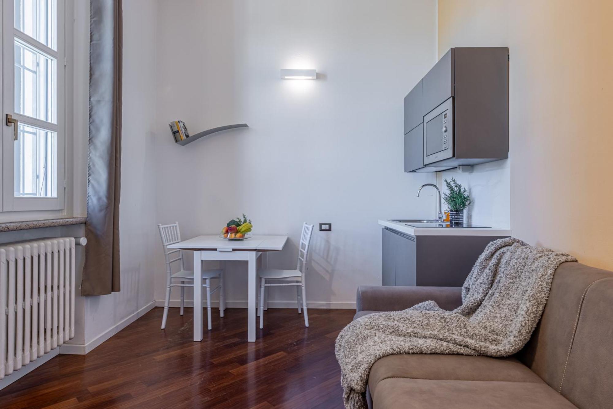 Mansion Apartment Rozzano